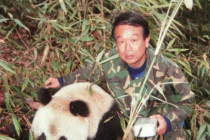 “熊猫爸爸”潘文石